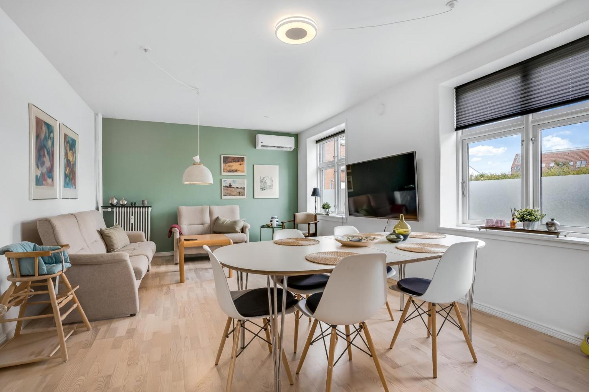 Apartment In Central هولستيبرو المظهر الخارجي الصورة